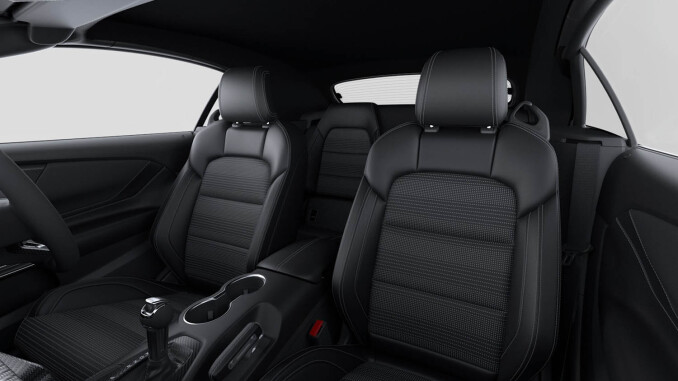 Ford Mustang 5.0 V8 GT 2dr Auto Petrol Convertible - Image 6
